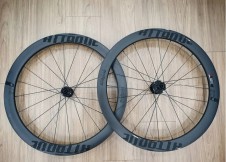 Zapletená kola Attaque Carbon 50C DB set